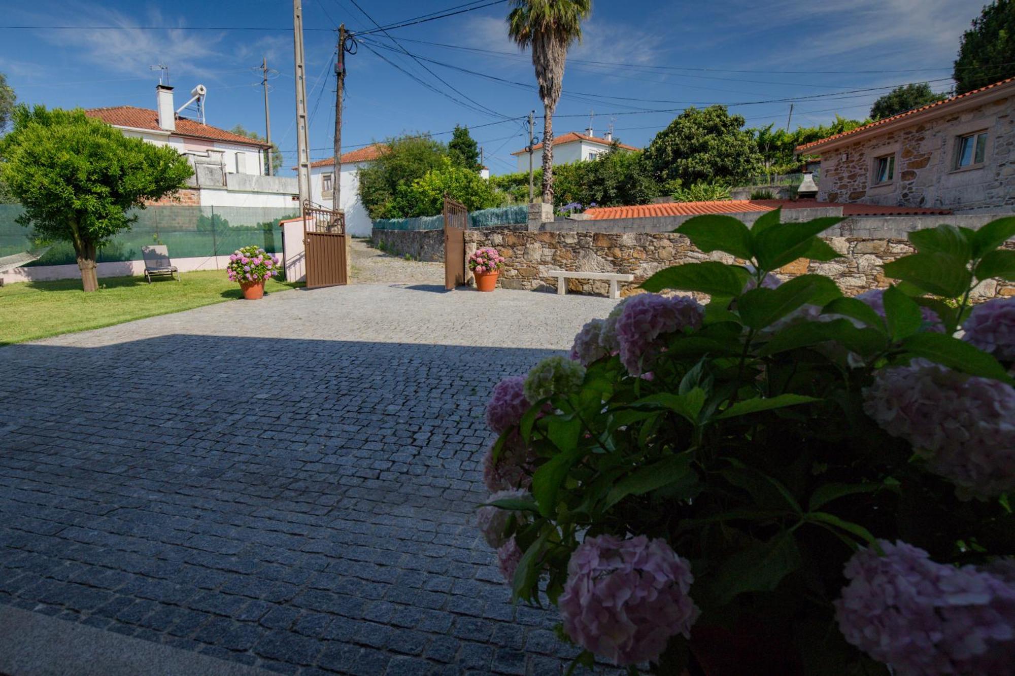 Quarto Em Viana Do Castelo Buitenkant foto
